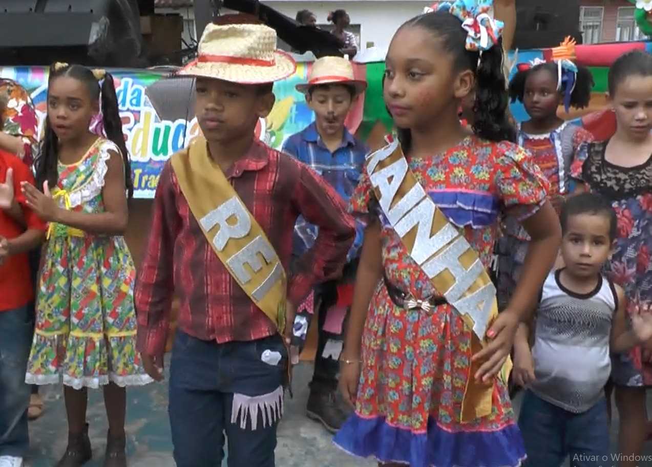 Camacã: Secretaria de Educação encerra o 1° Semestre de 2019 com grande festa